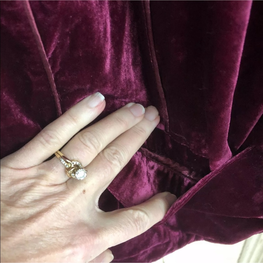 Lane Bryant Crushed Velvet blazer burgundy H - Picture 4 of 8